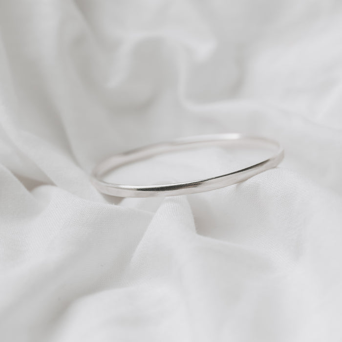 Bangle - Polished (Oval Profile)